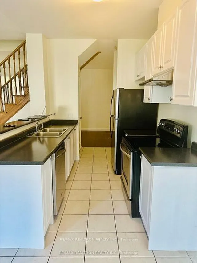 Additional image 7 of 856 Miltonbrook Cres