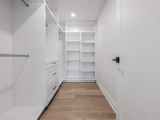 Additional image 21 of 5502 EATON Ave