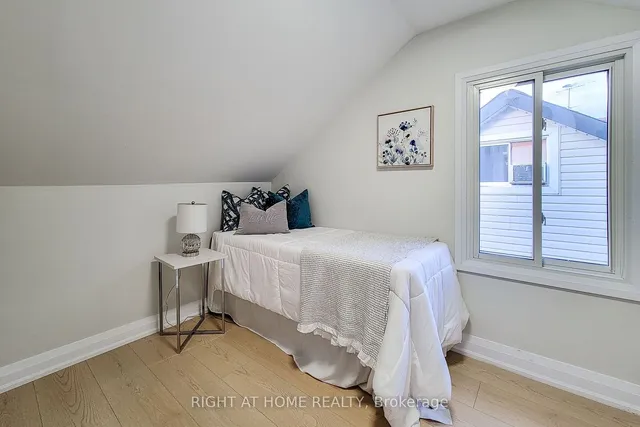 Additional image 25 of 38 Clyde St