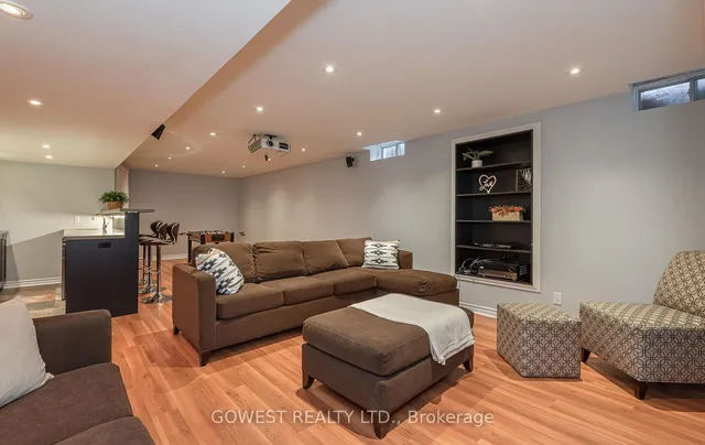 Additional image 36 of 255 Quinlan Crt