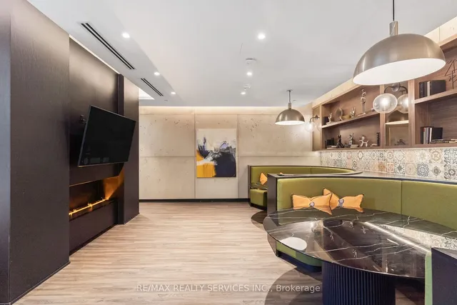 Additional image 34 of 251 Manitoba St Unit 115