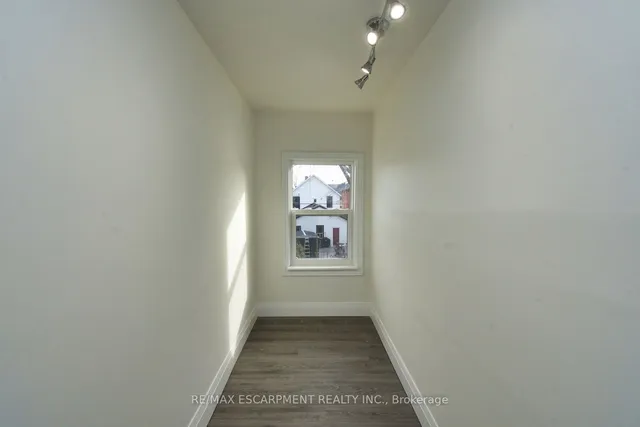 Additional image 19 of 64 Crooks St