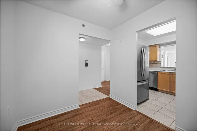 Additional image 6 of 100 Burloak Dr Unit 1215