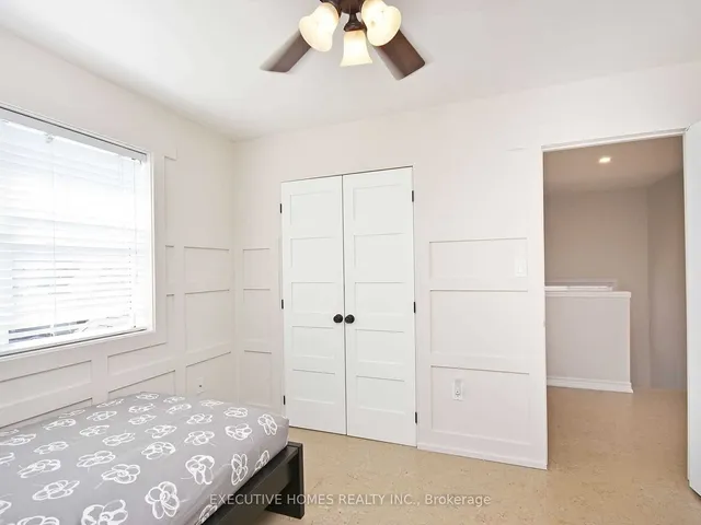 Additional image 17 of 1058 Bowring Cres