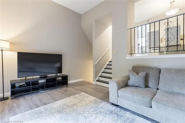 Additional image 9 of 11 HARRISFORD St Unit 100