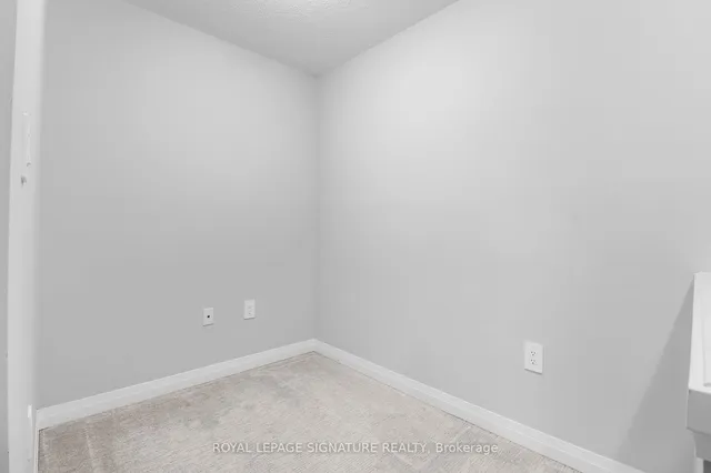 Additional image 33 of 17 Laguna Village Cres