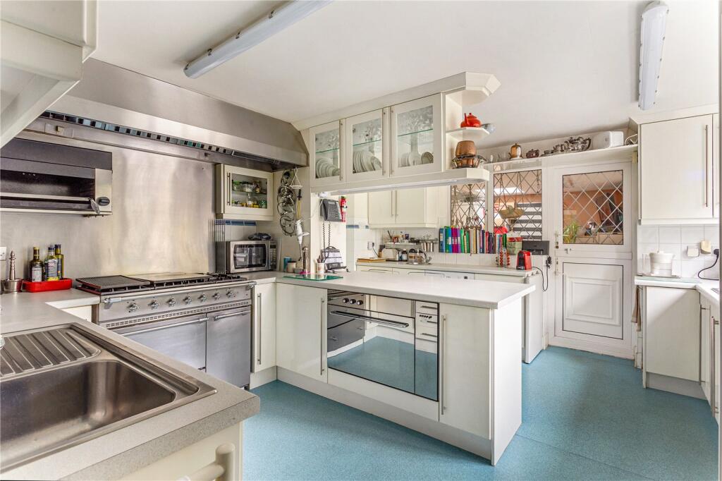 Additional image 8 of Roe End Lane, St. Albans, AL3