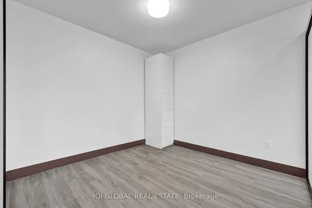 Additional image 9 of 121 King St Unit 404