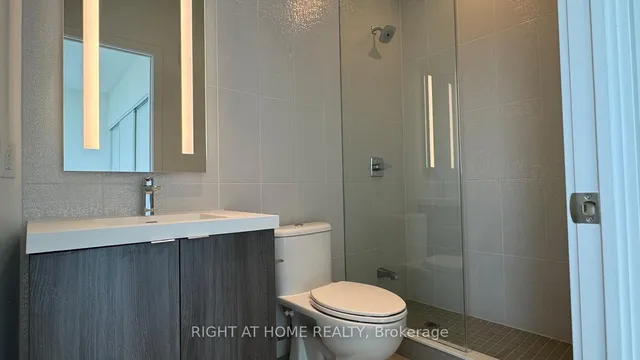 Additional image 16 of 575 Bloor St Unit 3603