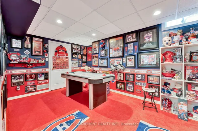 Additional image 29 of 19 Falconridge Dr