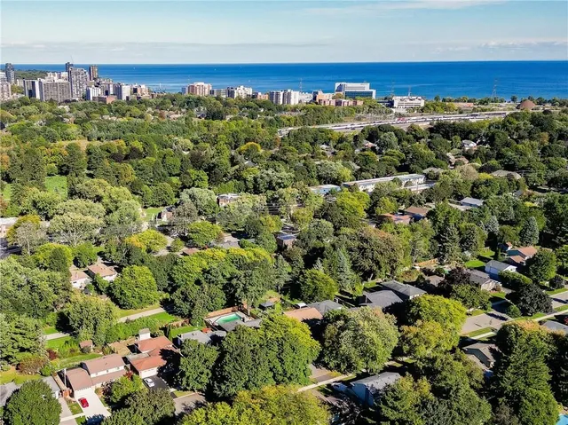 Additional image 46 of 668 CHERRYWOOD Dr