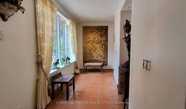 Additional image 15 of 4657 Dundas St