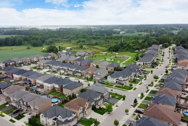 Additional image 10 of 252 Mother's St