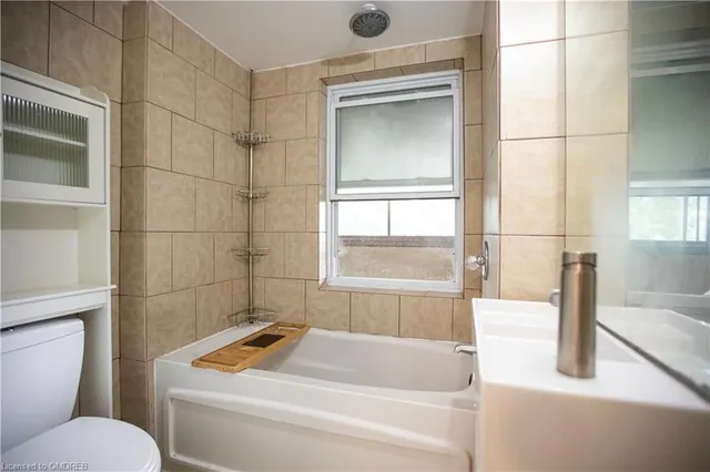 Additional image 12 of 49 Fairleigh Ave