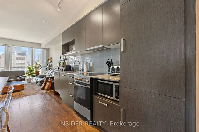 Additional image 14 of 435 Richmond St Unit 904