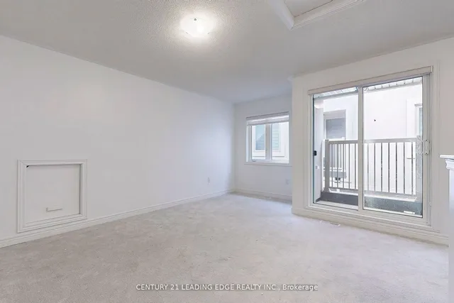 Additional image 32 of 3952 Leonardo St