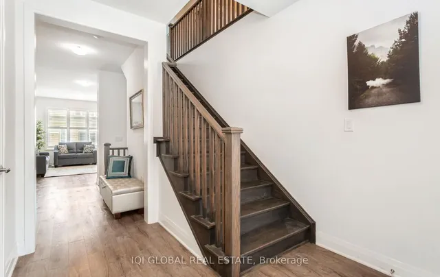 Additional image 5 of 1736 Thames Circ