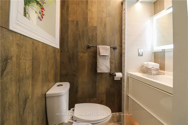 Additional image 37 of 298 SECOND Rd