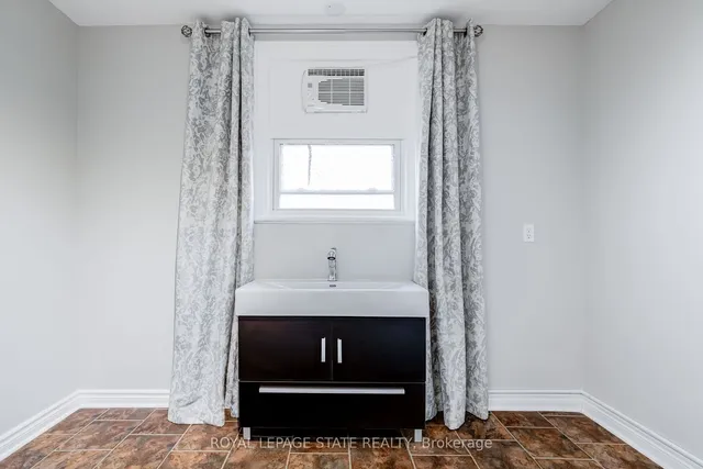 Additional image 11 of 15 Empress Ave