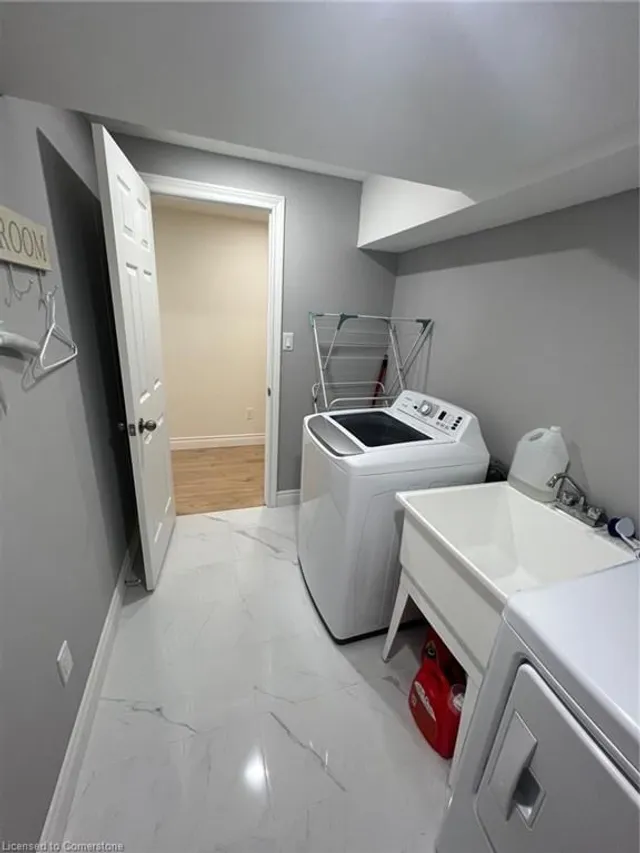 Additional image 19 of 290 Barton St Unit 27