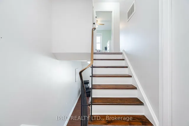 Additional image 23 of 371 Bronte St Unit 9