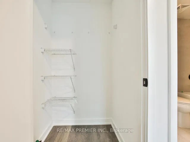 Additional image 23 of 108 Peter St Unit 1715