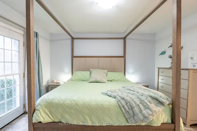 Additional image 20 of 39 Spitfire Dr