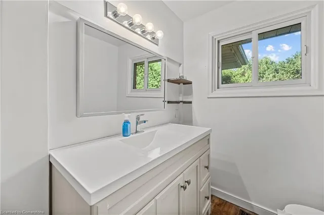 Additional image 22 of 375 Clarendon Dr