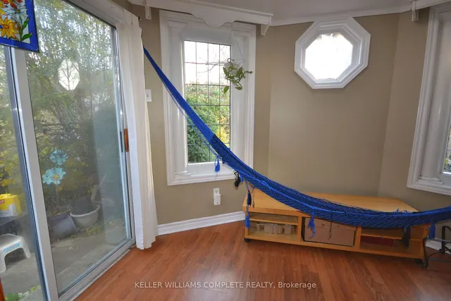 Additional image 17 of 25 Chatham St