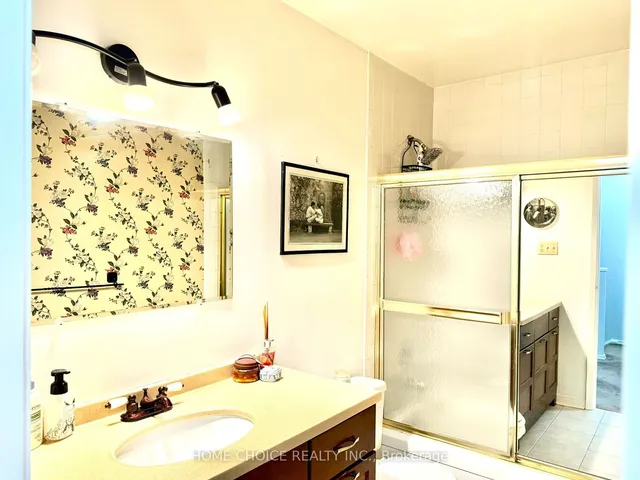 Additional image 17 of 564 Sheraton Rd Unit 14