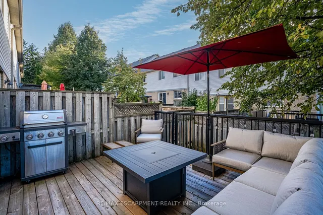 Additional image 37 of 31 Moss Blvd Unit 17