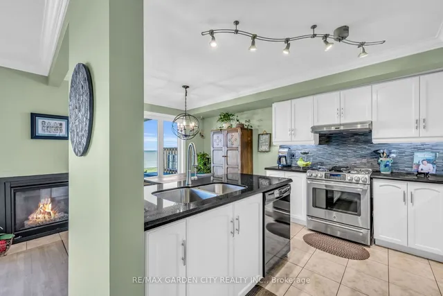 Additional image 15 of 515 North Service Rd Unit 23