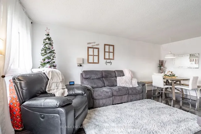 Additional image 10 of 51 LEGGETT Cres