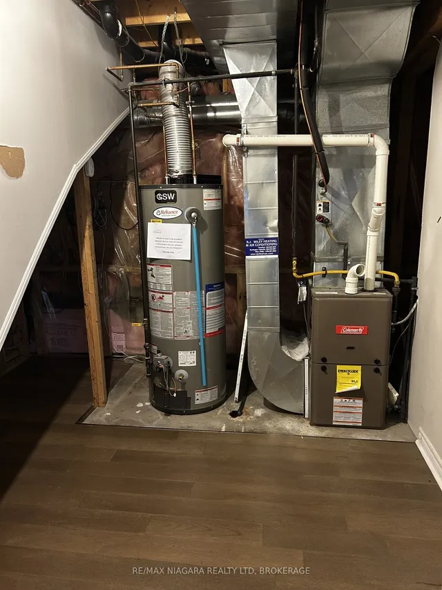 Additional image 20 of 1056 BEACH Blvd