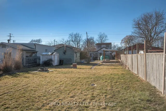 Additional image 23 of 74 Pinelands Ave