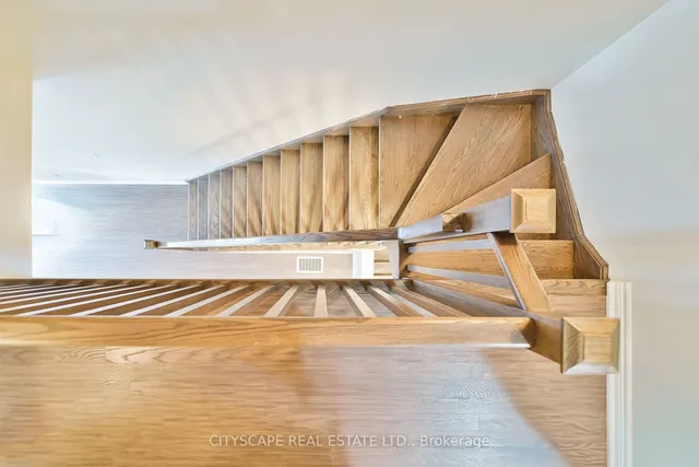 Additional image 13 of 61 Sonoma Valley Cres