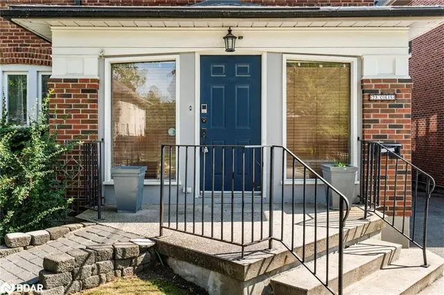 Additional image 5 of 73 COLIN Colin Ave