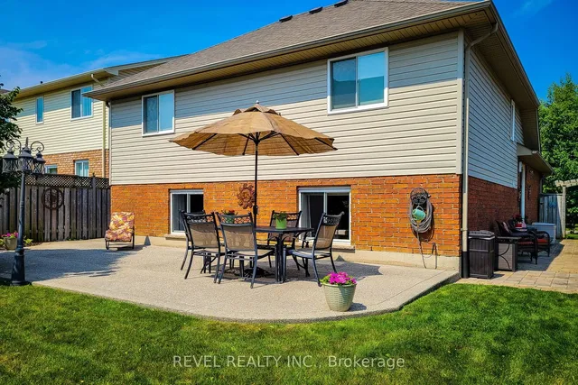 Additional image 35 of 2 Hampshire Pl