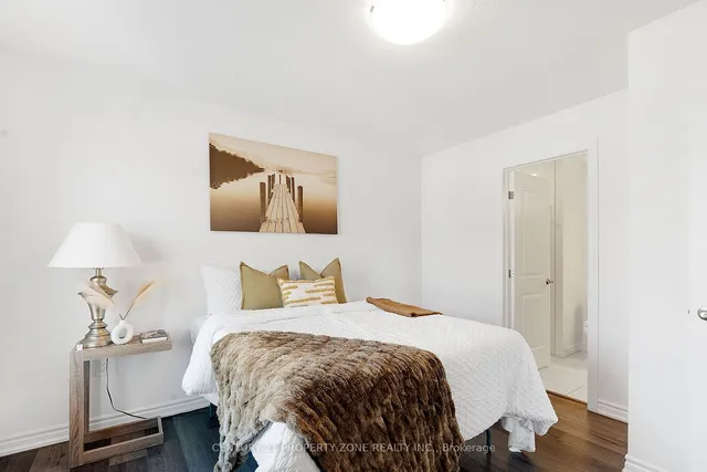 Additional image 28 of 61 Soho St Unit 102