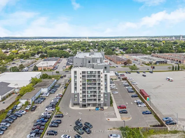 Additional image 33 of 716 Main St Unit 1109