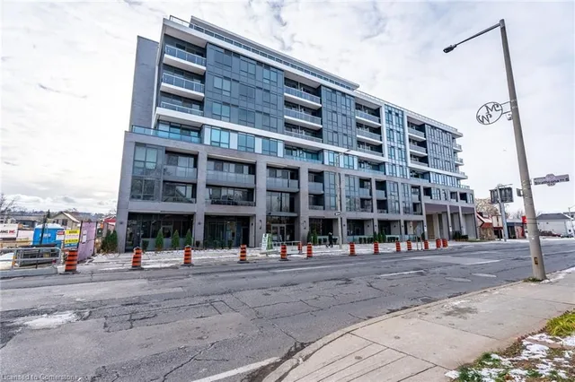 Additional image 3 of 415 Main St Unit 104