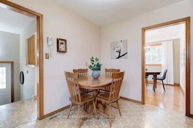 Additional image 12 of 146 West 3rd St