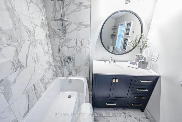 Additional image 15 of 112 Court St