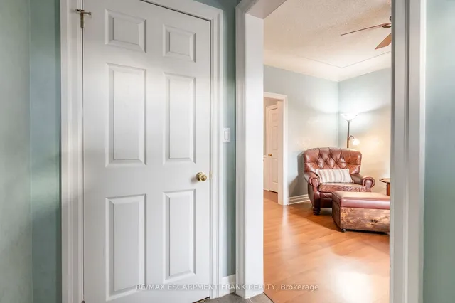 Additional image 6 of 202 CANADA St