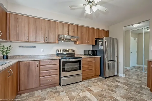 Additional image 8 of 8 Main St Unit 401