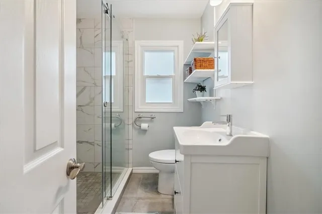 Additional image 21 of 971 BOOTHMAN Ave