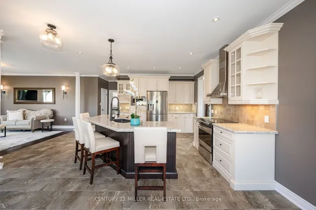 Additional image 8 of 100 Chesswood Tr