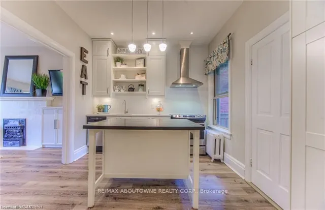 Additional image 33 of 133 Markland St