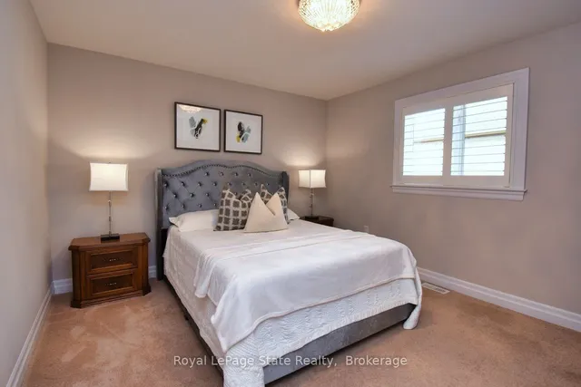 Additional image 15 of 259 MOTHER'S St