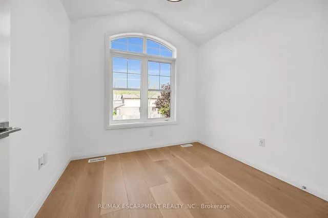 Additional image 31 of 35 Kingfisher Dr